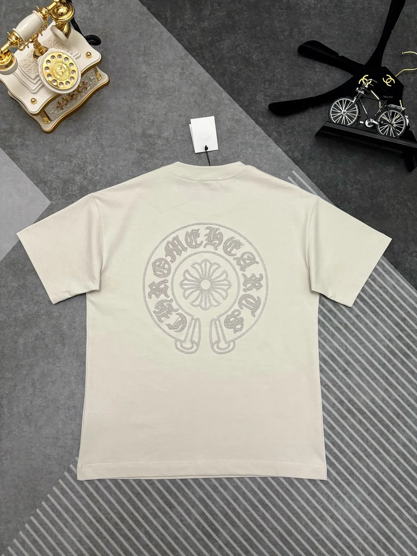 Chrome Hearts（ ） T 【 Chrome Hearts ， 】 New Arrival ， Premium Versatile ， Same Style Chrome Hearts ， T ， ， ， logo logo ！ ， ， ， ， ， ， ， ！！ ， ， 。 ， 。 ， ， ！！ Sizes：S、M、L、XL、XXL